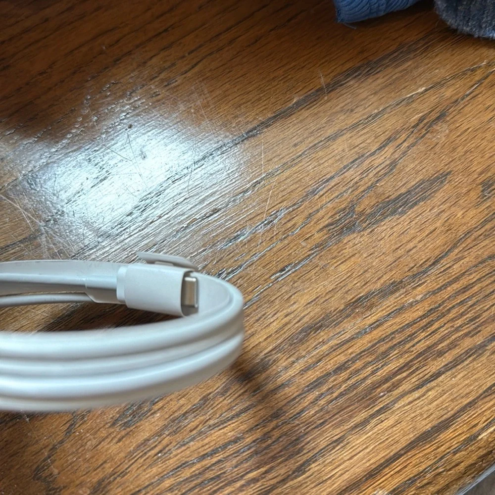Apple - USB-C to lightning charger - cord only